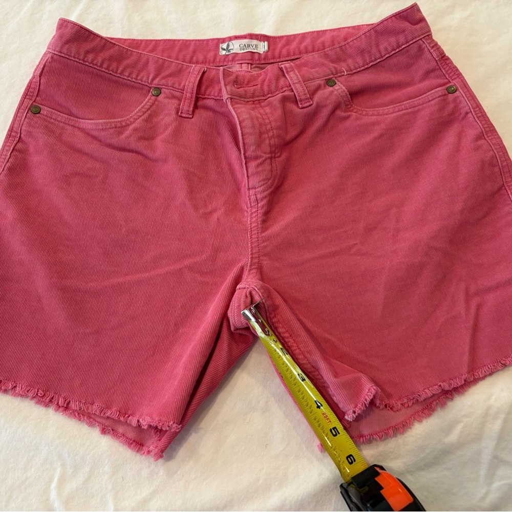 Pink Carve Designs Oahu 6” corduroy shorts